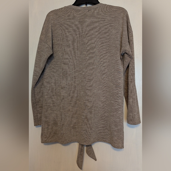 Women's Boutique Brown and Leopard Print Long Sleeve Tunic Top - Picture 3 of 5